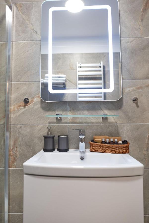 Opal Luxury Apartment 109 Spa N Pool Beach Resort ナボダリ エクステリア 写真